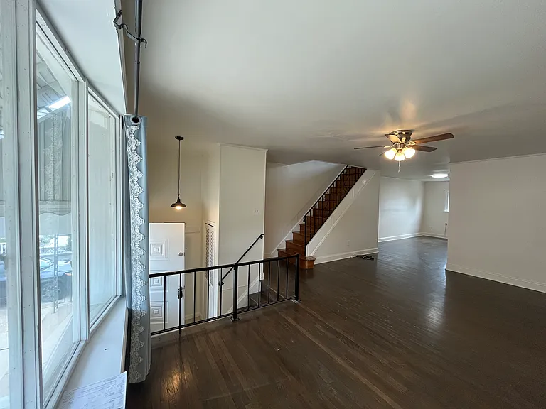 4227 Greenmount Rd — Photo 3