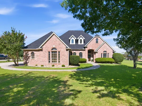 1941 Palomino Blvd, Crowley, TX 76036