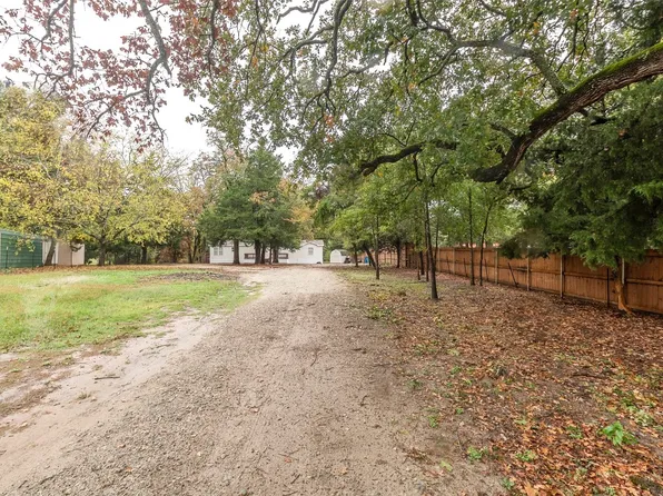 299 Vz County Road 3849, Wills Point, TX 75169