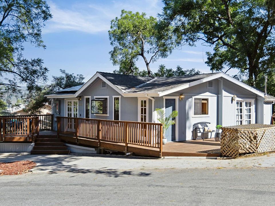 1st image of 18000 Madrone Dr