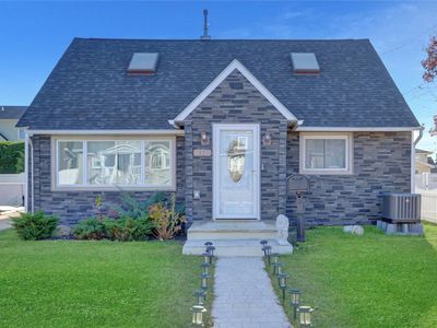 67 Evans Avenue, Oceanside, NY, 11572