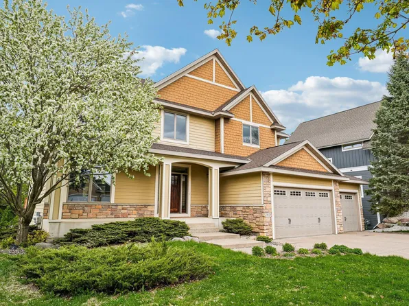 18658 Ponderosa Ct, Eden Prairie, MN 55347