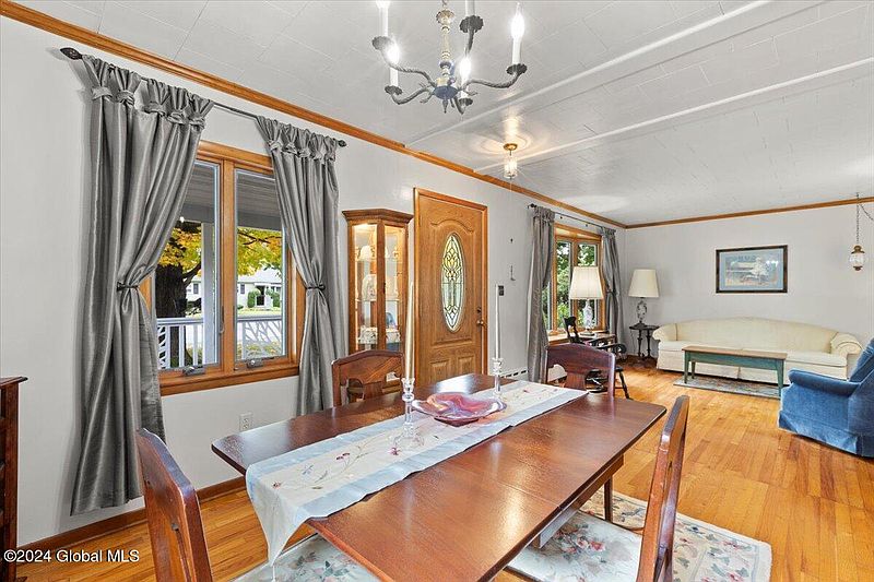 5th image of 17 Elm Court