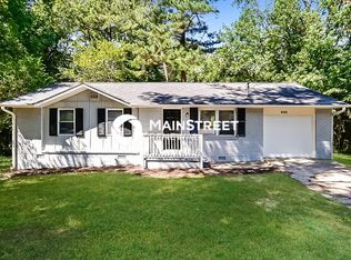 8125 Attleboro Dr, Jonesboro, GA 30238