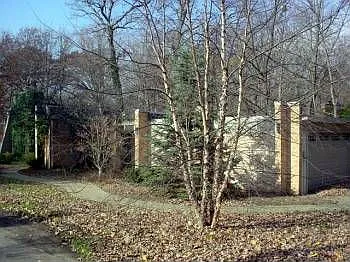 1509 Sheridan Rd photo 1