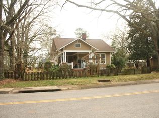 615 Virginia St, Mc Cormick, SC 29835