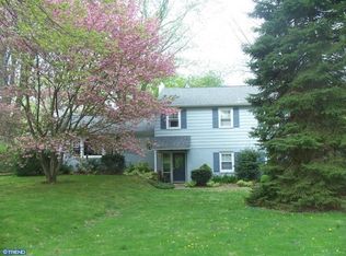 918 Hummingbird Ln, West Chester, PA 19382