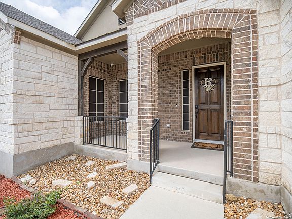 4th image of 12207 MERRITT VILLA