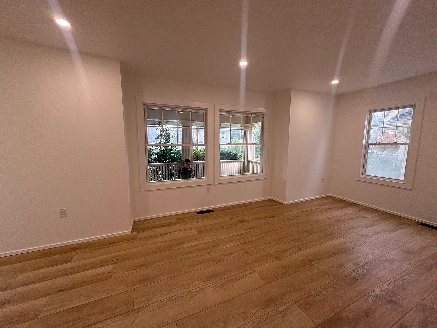 22 Smull Ave — Photo 2
