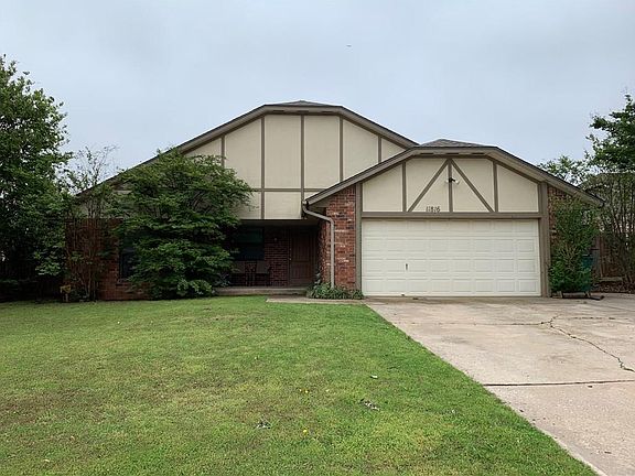 2nd image of 11816 Larkdale Dr