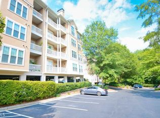 242 Ashford Cir, Atlanta, GA 30338