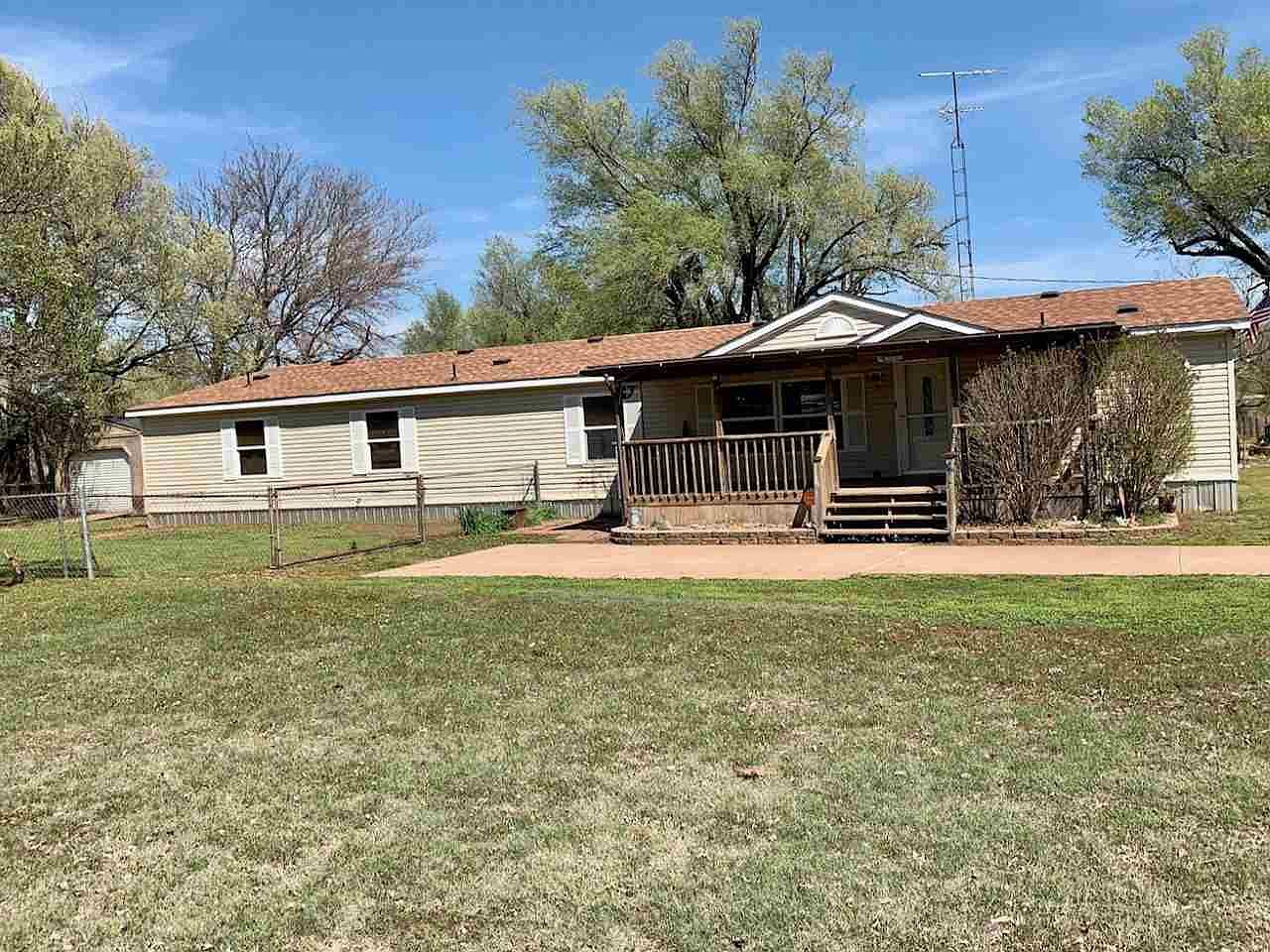 210 E Delaware St, Waukomis, OK 73773 Zillow