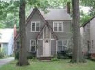3559 Randolph Rd, Cleveland Heights, OH 44121