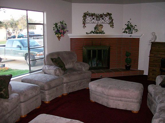 4th image of 1026 E McNeil Ave