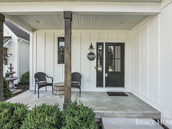 5th image of 3962 Denali Dr