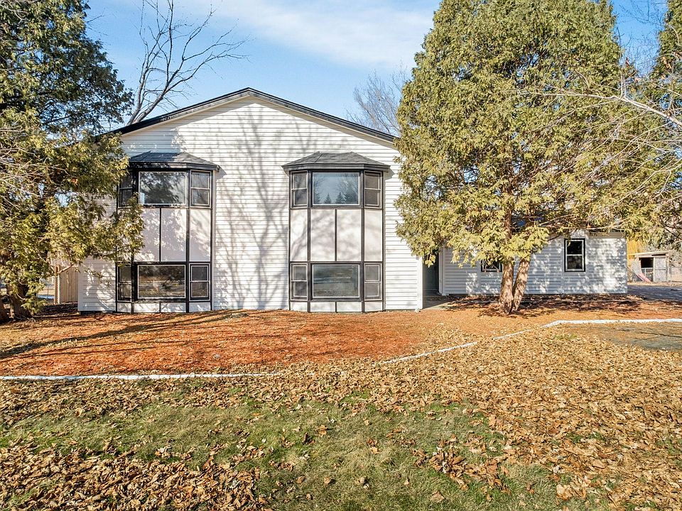 1st image of 1759 Peltier Lake Dr