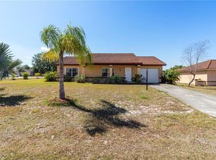 320 Oak Track Dr, Ocala, FL 34472