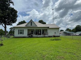 245 W Main St, Hornbeak, TN 38232