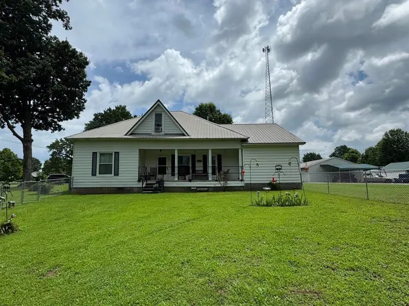 245 W Main St, Hornbeak, TN 38232