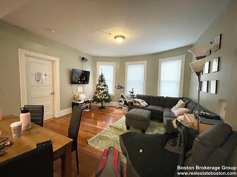 8 Darling St #1 — Photo 10