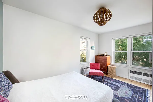 Sold by Town Residential | media 14