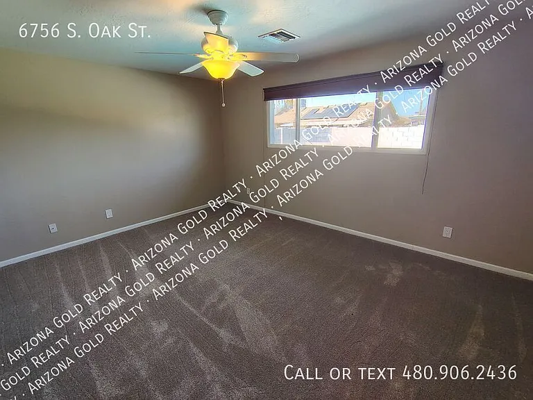 6756 S Oak St — Photo 14