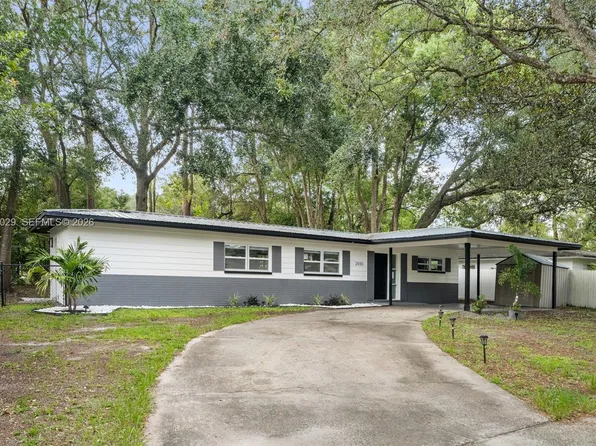 2830 NE 16th Ter, Gainesville, FL 32609