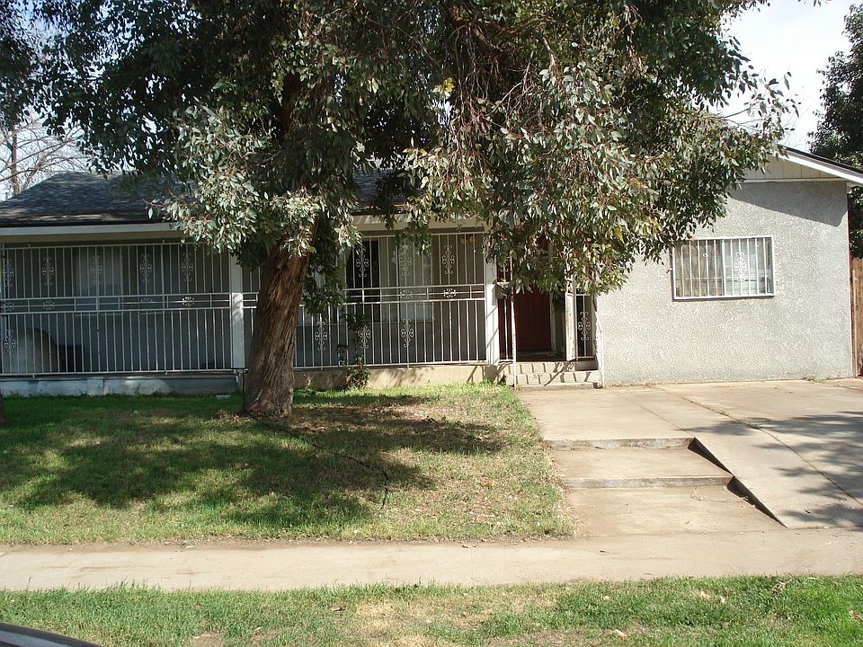 2423 South Poppy Avenue