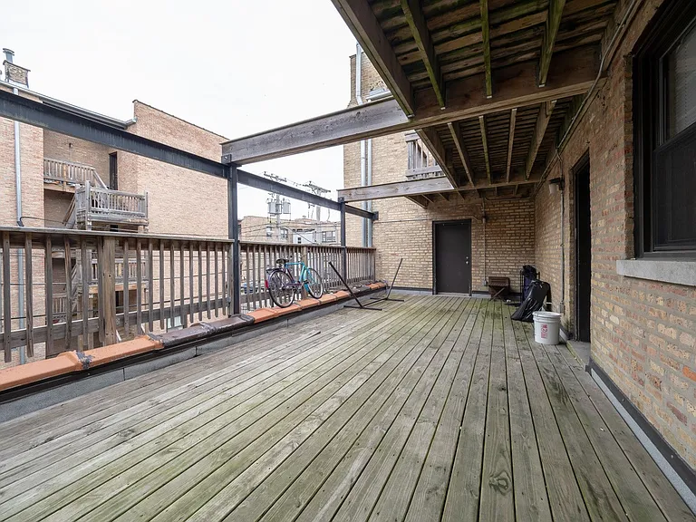 1514 W Howard St #3W — Photo 13