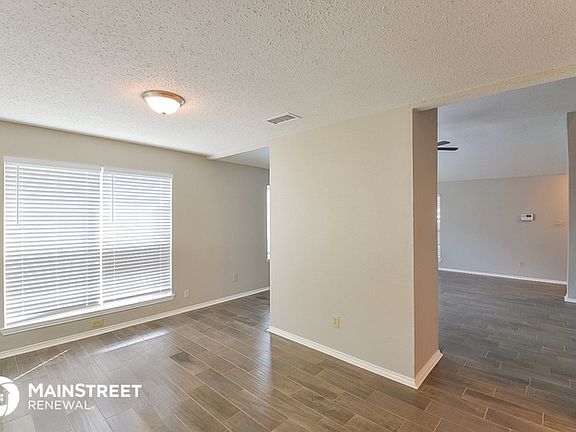 5th image of 6810 Still Lake Dr