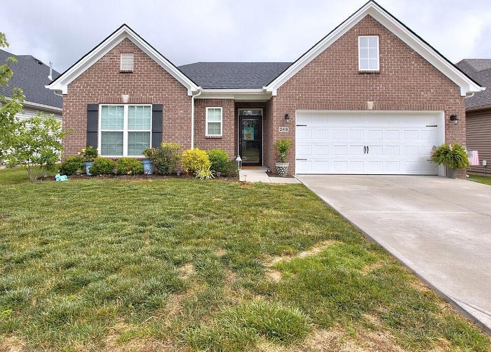 1st image of 249 Brunswick Cir