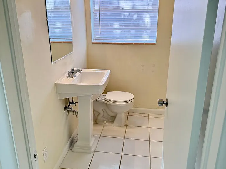 4009 W Wyoming Ave — Photo 10