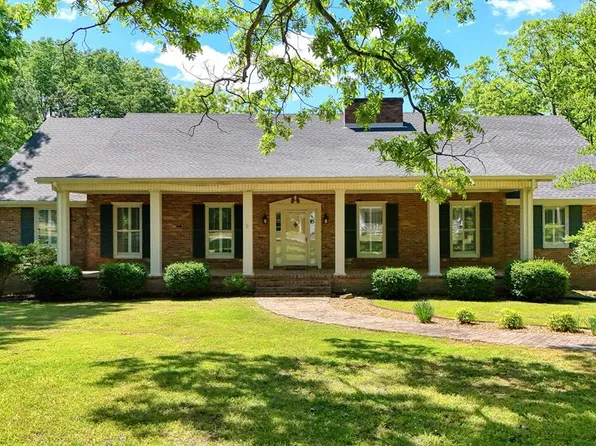 414 Knox St, Huntingdon, TN 38344