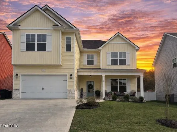 1142 Madison Oaks Rd, Knoxville, TN 37924