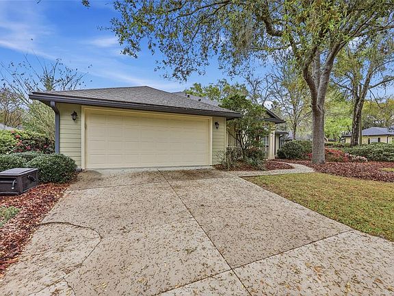 3rd image of 7217 SW 85th Ter