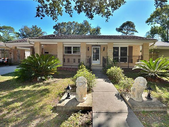 2nd image of 6131 Stratford Pl