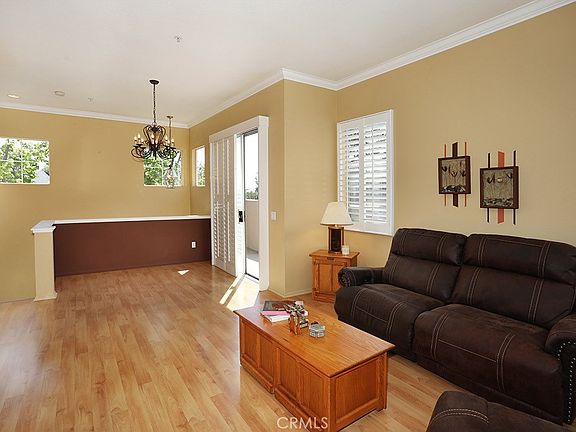 3rd image of 114 Byrnes Ln