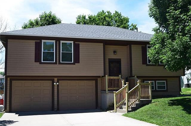 1st image of 420 N Saville Ct