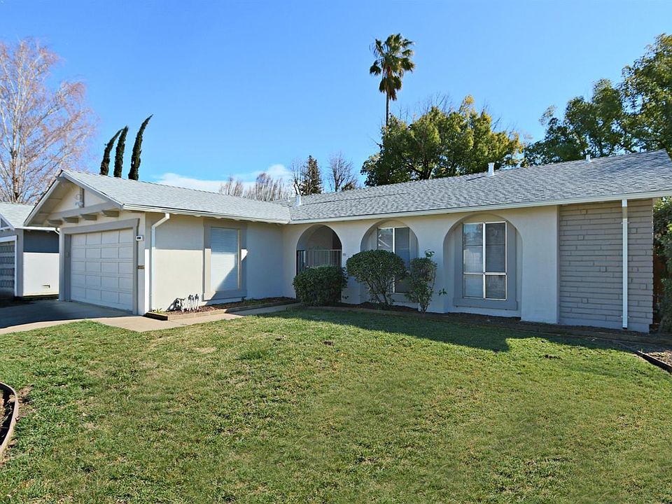 2nd image of 8900 Sawtelle Way