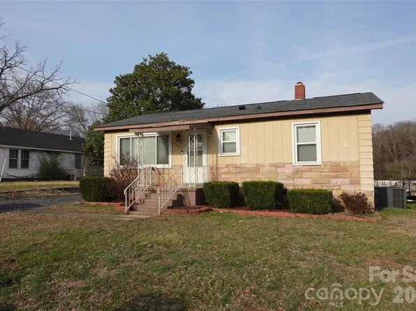 155 Robbins St SW, Concord, NC 28025