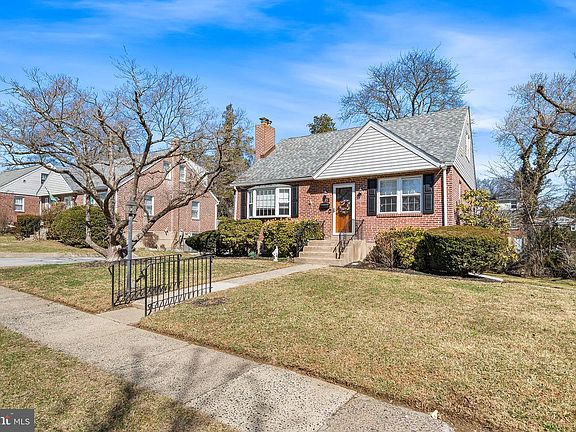 2nd image of 85 Rodmor Rd