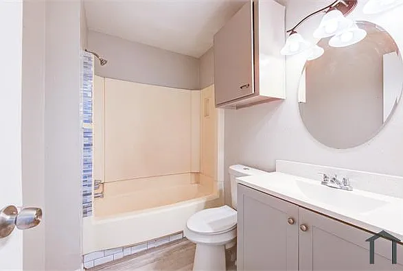 15902 Timber Valley Dr — Photo 15