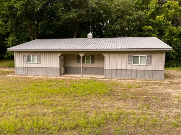 6 Breezy Cir NW, Alexandria, MN 56308