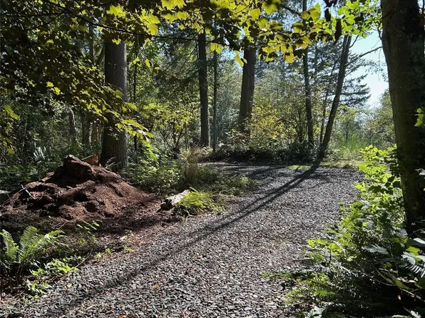 22978 Seatter Road NE, Kingston, WA 98346