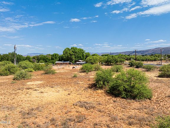 4th image of 990 N PAGE SPRINGS Road #010C