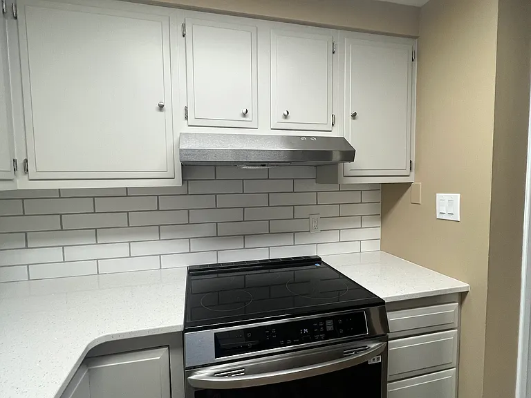 1211 Highland Ave #201 — Photo 8