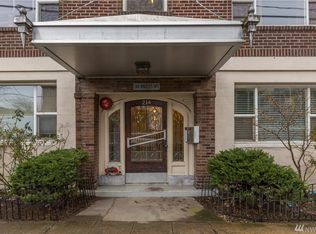 214 Summit Ave E APT 205, Seattle, WA 98102