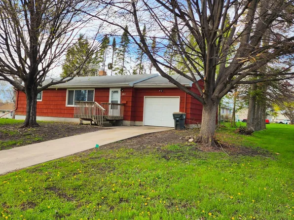 201 16th St W, Glencoe, MN 55336