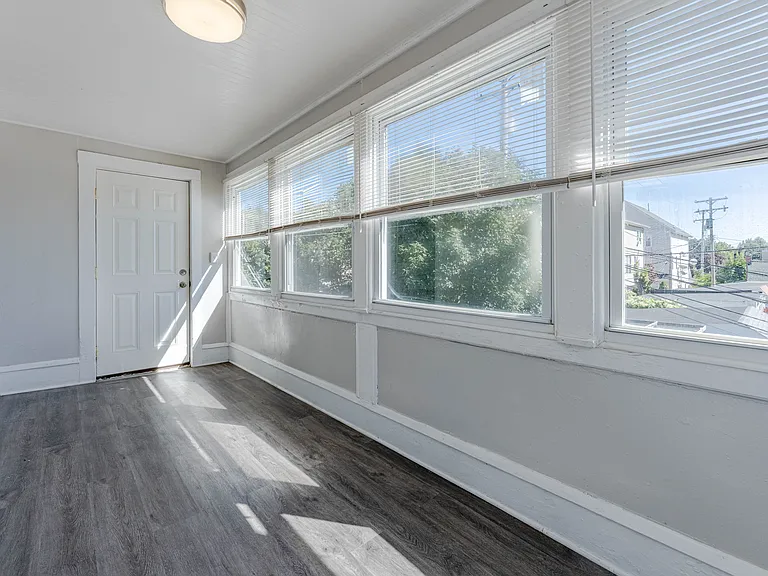 5515 Bridge Ave — Photo 23