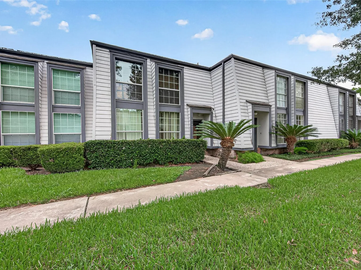 2 bed, 3.0 bath, 1386 sqft, $1,700 — Photo 3